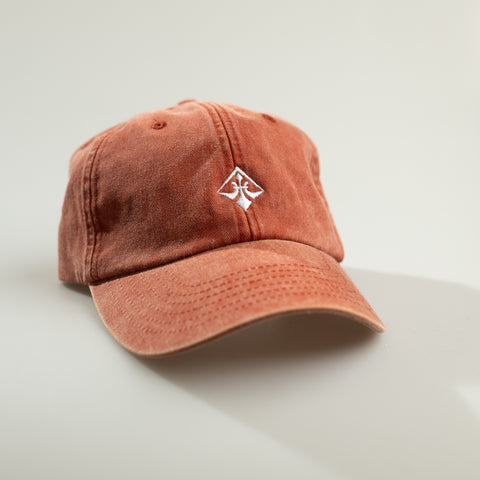 A.H.B. RED WASHED "LOGO" DADCAP COD:022-524-007